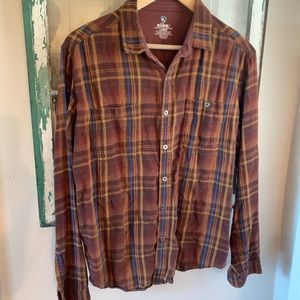 Men’s Kuhl long sleeve shirt